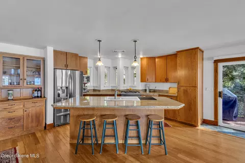 Kitchen - 428 E Beachhouse Ln, Harrison, ID 83833 photo 1 of 4