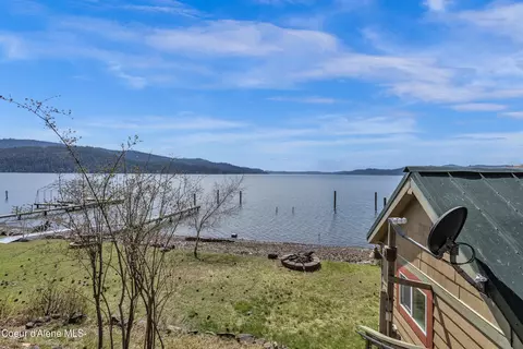 View/Area - 428 E Beachhouse Ln, Harrison, ID 83833 photo 5 of 10