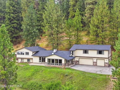 2719 S Reynolds Rd, Coeur D'alene, ID 83814