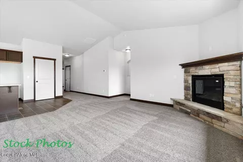 Living - 1139 Jersey St, Sandpoint, ID 83864 photo 3 of 6