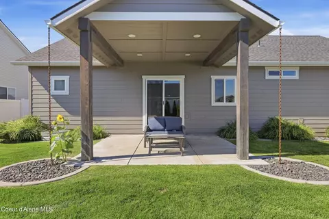 Exterior - 12090 N Gipper Loop, Rathdrum, ID 83858 photo 2 of 9