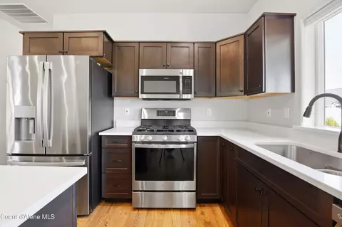 Kitchen - 12090 N Gipper Loop, Rathdrum, ID 83858 photo 1 of 3