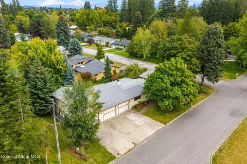 View/Area - 1202 Birch St, Sandpoint, ID 83864 photo 2 of 16