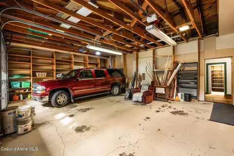 Exterior - 1202 Birch St, Sandpoint, ID 83864 photo 2 of 12