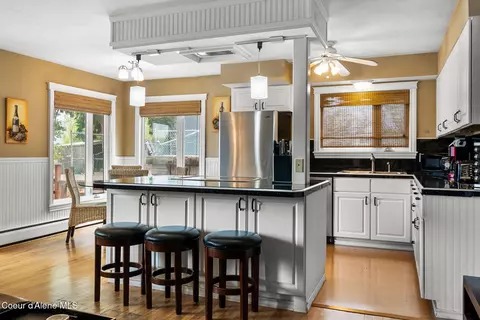 Kitchen - 720 N 3rd Ave #5, Sandpoint, ID 83864 photo 1 of 5