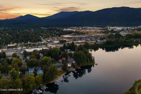 View/Area - 720 N 3rd Ave #5, Sandpoint, ID 83864 photo 14 of 25
