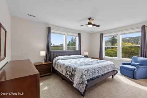 Bedroom - 5326 E Shoreline Dr, Post Falls, ID 83854 photo 3 of 4