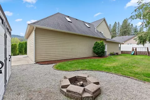 Exterior - 5326 E Shoreline Dr, Post Falls, ID 83854 photo 11 of 18
