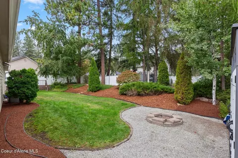 Exterior - 5326 E Shoreline Dr, Post Falls, ID 83854 photo 10 of 18