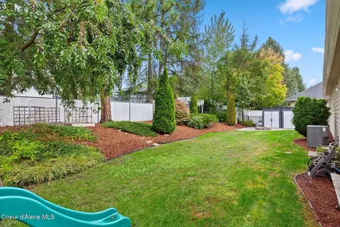 Exterior - 5326 E Shoreline Dr, Post Falls, ID 83854 photo 12 of 18