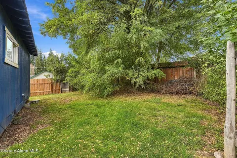 Exterior - 660 Maple Ave, Priest River, ID 83856 photo 5 of 9