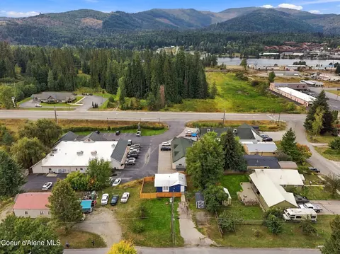 View/Area - 660 Maple Ave, Priest River, ID 83856 photo 2 of 6