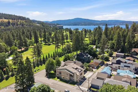 18121814 E Young Ave, Coeur D'alene, ID 83814