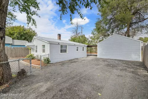 Exterior - 4513 E 3rd Ave, Spokane Valley, WA 99212 photo 6 of 10