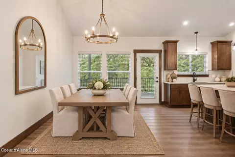 Dining - 11614 N Waterford Loop, Hauser, ID 83854 photo 1 of 2
