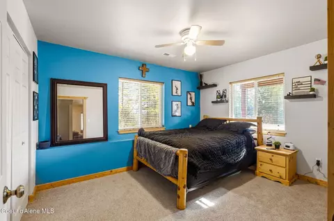 Bedroom - 5840 Sagle Rd, Sagle, ID 83860 photo 7 of 7