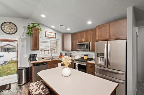1435 N Minam Loop, Post Falls, ID 83854 photo 8