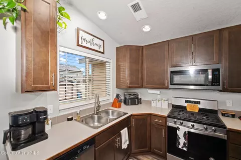 1435 N Minam Loop, Post Falls, ID 83854 photo 14
