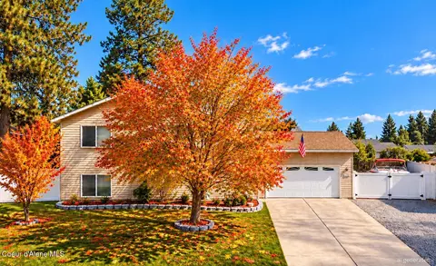 6451 W Tombstone St, Rathdrum, ID 83858