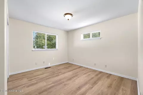 Bedroom - 414 Louis Ln, Sandpoint, ID 83864 photo 4 of 6