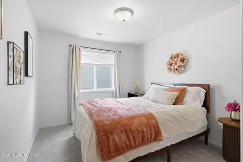 Bedroom - 16161 N Hadley Loop, Rathdrum, ID 83858 photo 3 of 4
