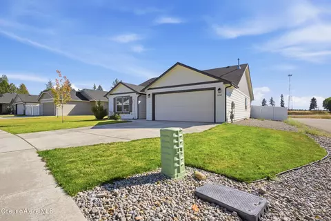 Exterior - 16161 N Hadley Loop, Rathdrum, ID 83858 photo 3 of 9