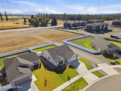 View/Area - 16161 N Hadley Loop, Rathdrum, ID 83858 photo 2 of 10