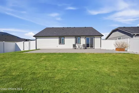 Exterior - 16161 N Hadley Loop, Rathdrum, ID 83858 photo 8 of 9