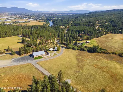 Nka S Carpenter Loop, Post Falls, ID 83854 photo 5