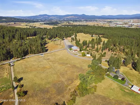 Nka S Carpenter Loop, Post Falls, ID 83854 photo 9