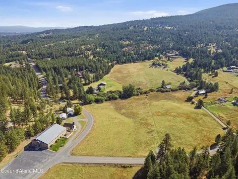 Nka S Carpenter Loop, Post Falls, ID 83854 photo 3