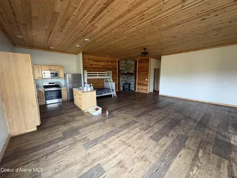 Living - 366 Pine St, Plummer, ID 83851 photo 1 of 2