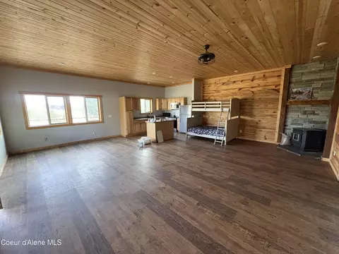 Living - 366 Pine St, Plummer, ID 83851 photo 2 of 2
