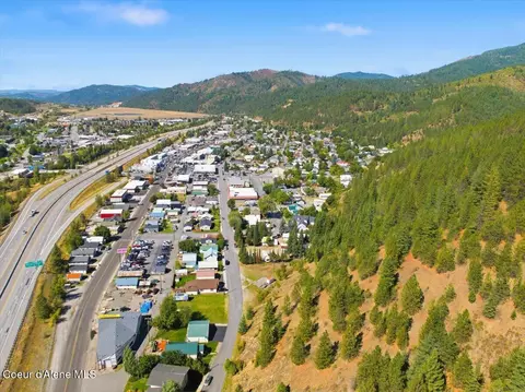 View/Area - 204 E Riverside Ave E, Kellogg, ID 83837 photo 6 of 13
