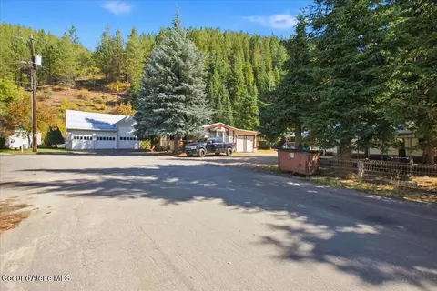 Exterior - 204 E Riverside Ave E, Kellogg, ID 83837 photo 6 of 29