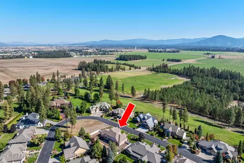 View/Area - 755 N Coles Loop, Post Falls, ID 83854 photo 9 of 14