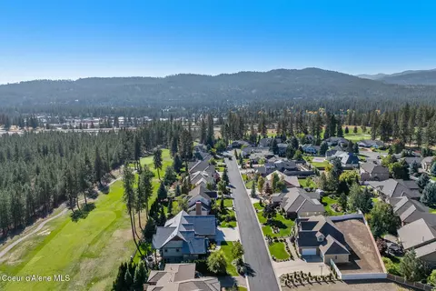 View/Area - 755 N Coles Loop, Post Falls, ID 83854 photo 6 of 14