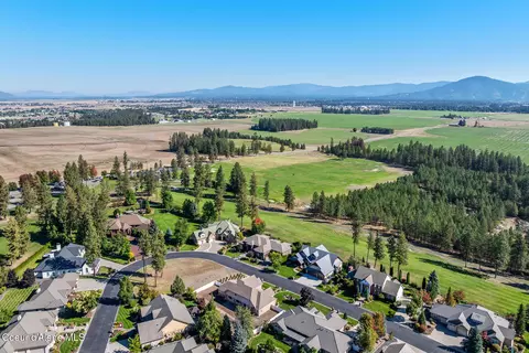 View/Area - 755 N Coles Loop, Post Falls, ID 83854 photo 8 of 14