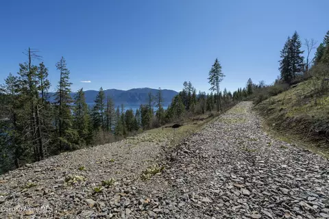 531 Midas Dr, Sagle, ID 83860 photo 6