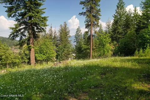 661 Midas Dr, Sagle, ID 83860 photo 4