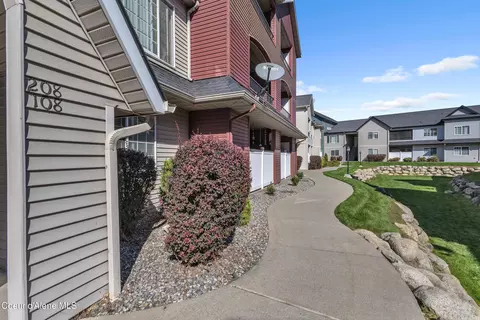 Exterior - 322 N Promenade Loop #108, Post Falls, ID 83854 photo 3 of 3
