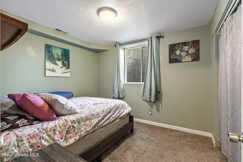 Bedroom - 305 E 15th Ave, Post Falls, ID 83854 photo 3 of 4