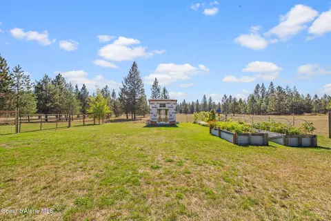 Exterior - 27035 N Jacka Loop, Athol, ID 83801 photo 10 of 13