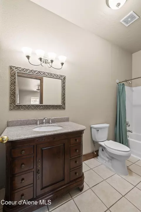 Bath - 27035 N Jacka Loop, Athol, ID 83801 photo 4 of 4