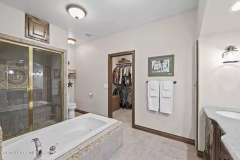 Bath - 27035 N Jacka Loop, Athol, ID 83801 photo 2 of 4
