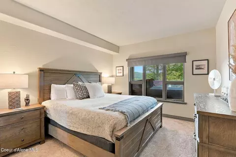 Bedroom - 27 The Glades 2c, Sandpoint, ID 83864 photo 7 of 10