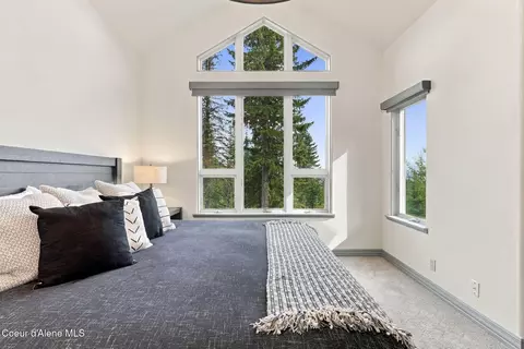 Bedroom - 27 The Glades 2c, Sandpoint, ID 83864 photo 2 of 10
