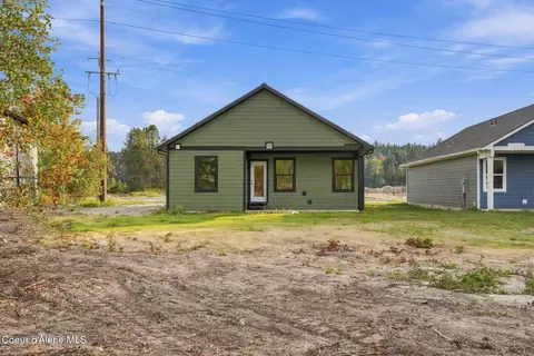 Exterior - 368 Old Diamond Mill Loop Rd, Oldtown, ID 83822 photo 6 of 9