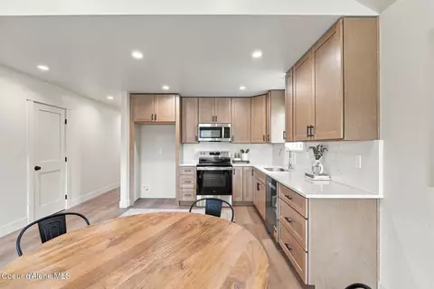 Kitchen - 368 Old Diamond Mill Loop Rd, Oldtown, ID 83822 photo 1 of 4