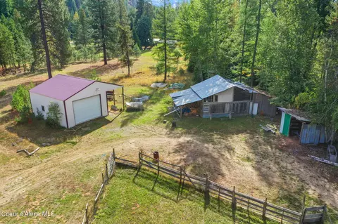 Exterior - 3596 Upper Pack River Rd, Sandpoint, ID 83864 photo 19 of 20